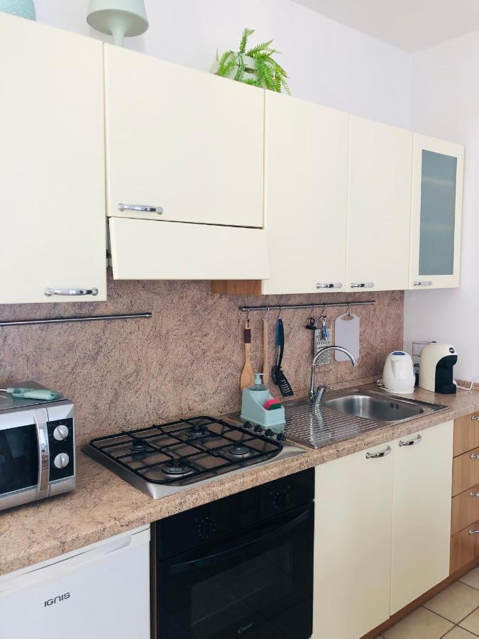 Appartement Casa Nonna Elide 2 à Besozzo Extérieur photo