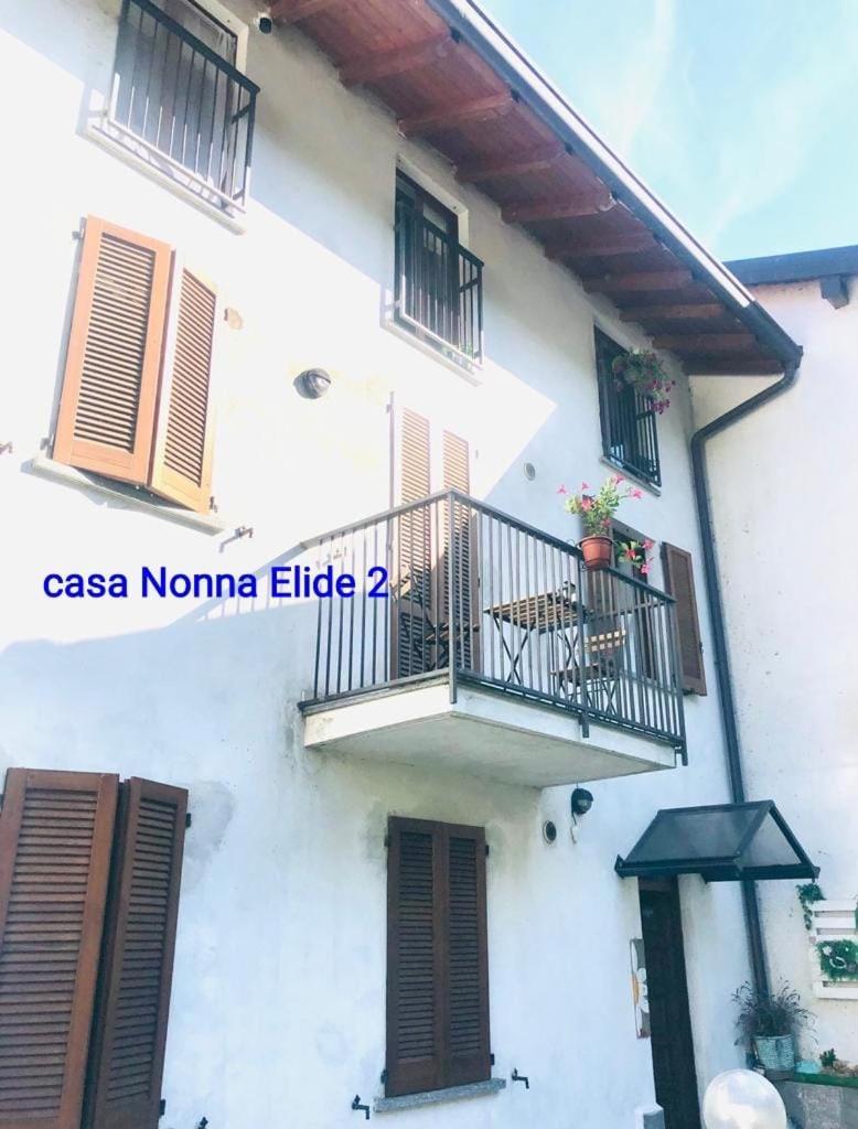 Appartement Casa Nonna Elide 2 à Besozzo Extérieur photo